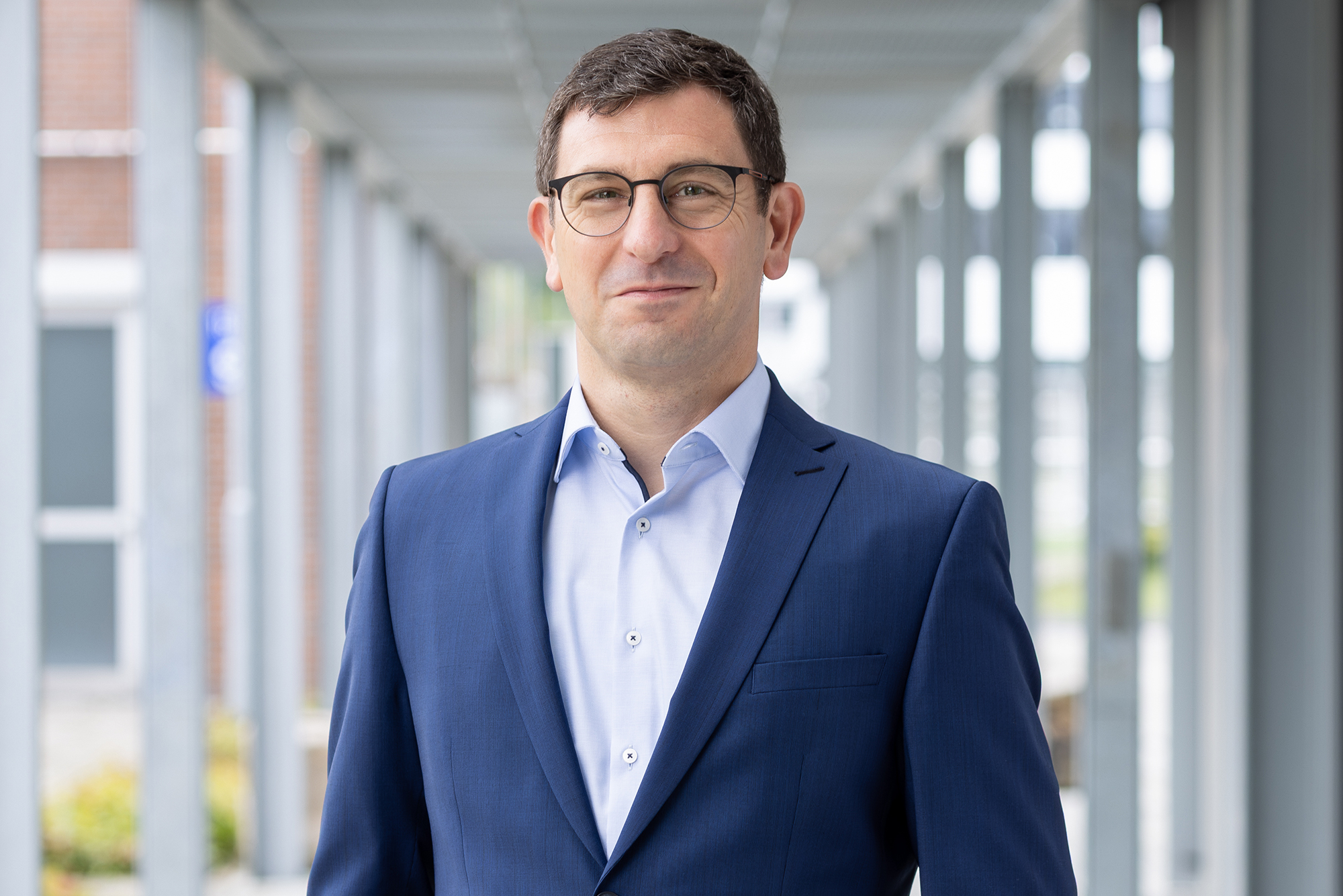 Dr. Bernhard Gilleßen
